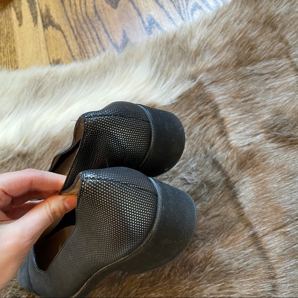 Salvatore Ferragamo Boutique shoes - Picture 7 of 9